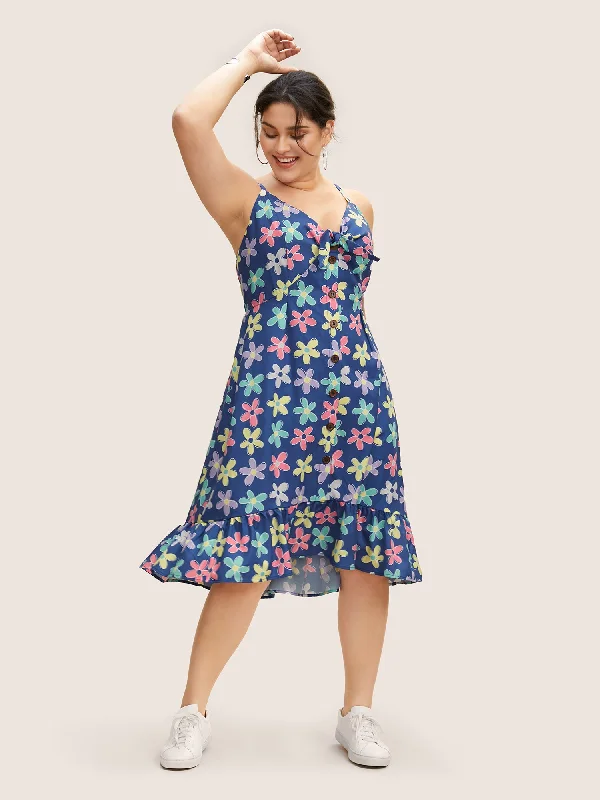 Plus size dresses featuring braided trims are artsy -Plus size dresses with bold patterns for a fun look -V Neck Floral Twist Front Button Detail Dress