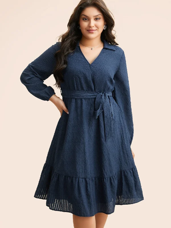 Plus size dresses with comfy fits ease days -Trendy plus size dresses for young women -Overlap Collar Plain Textured Midi Dress