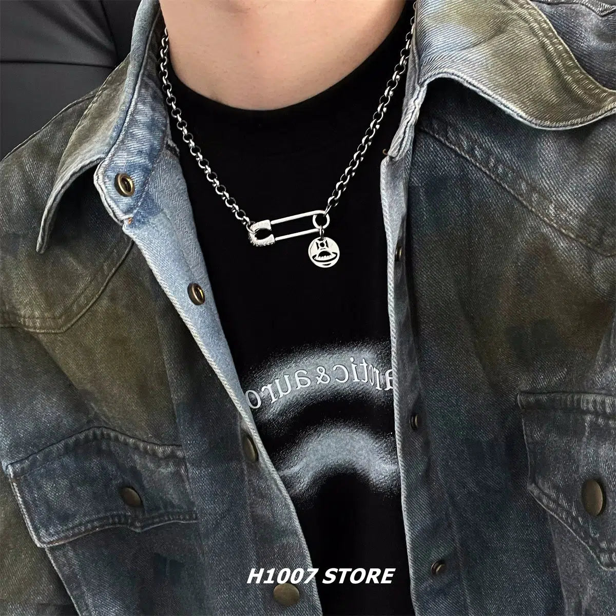 Trendy necklaces and pendants with statement pieces for a bold fashion statement-Safety Pin Pendant Necklace