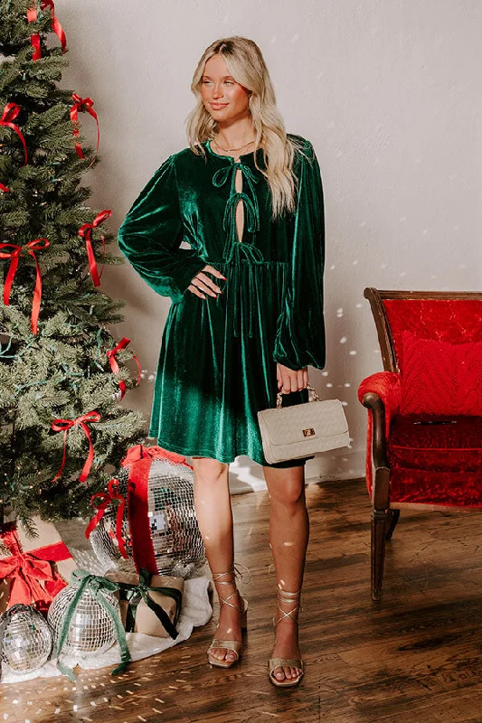 Plus size dresses for travel pack light always -Plus size dresses for an easy-going weekend look -Chic Lifestyle Front Tie Velvet Mini Dress in Hunter Green