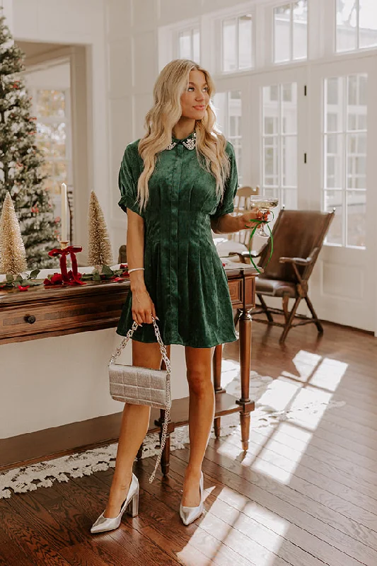 Plus size dresses with long sleeves cover comfortably -Plus size maxi dresses for special events -Cue The Cocktails Corduroy Mini Dress in Hunter Green