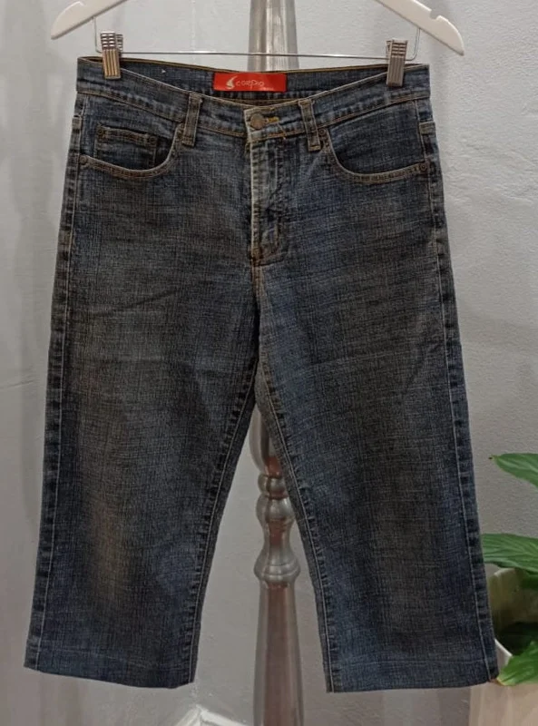 Relaxed Jeans for Comfortable -3/4 Denim Jeans (6/30)