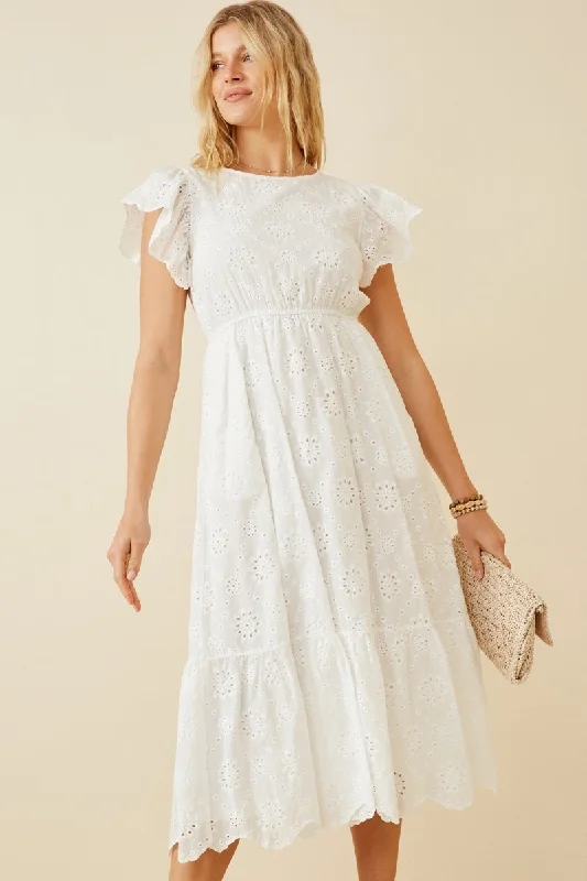 Plus size dresses for power dressing empower daily -Plus size dresses with lace details for elegance -Women Scallop Hem Floral Crochet Eyelet Dress