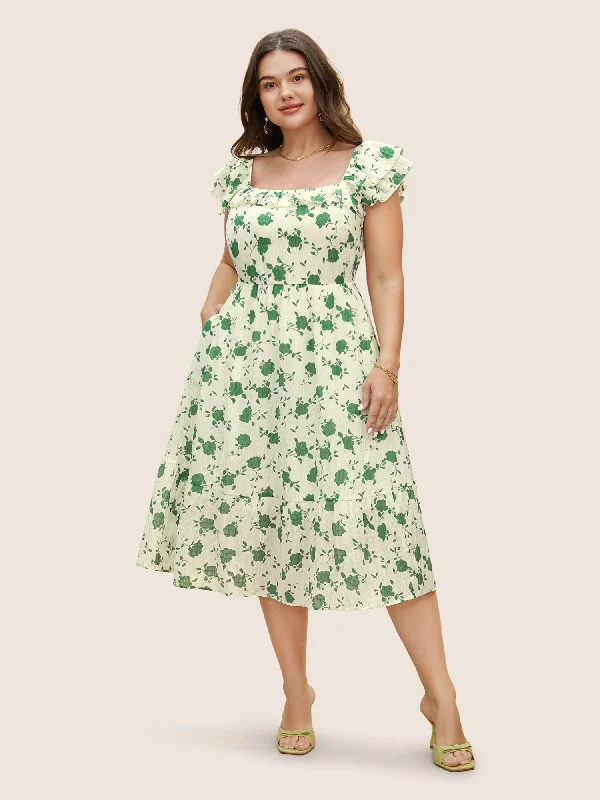 Plus size dresses with breathable layers stay airy -Comfortable plus size dresses for travel -Square Neck Floral Texture Ruffle Trim Dress