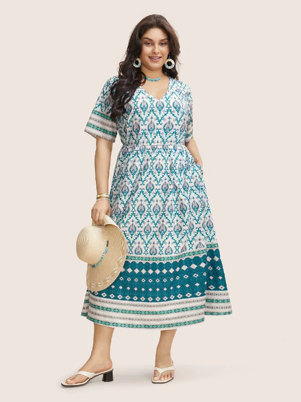 Plus size dresses featuring boho vibes are chic -Comfortable plus size dresses for busy moms -V Neck Boho Print Ruffle Sleeve Midi Dress