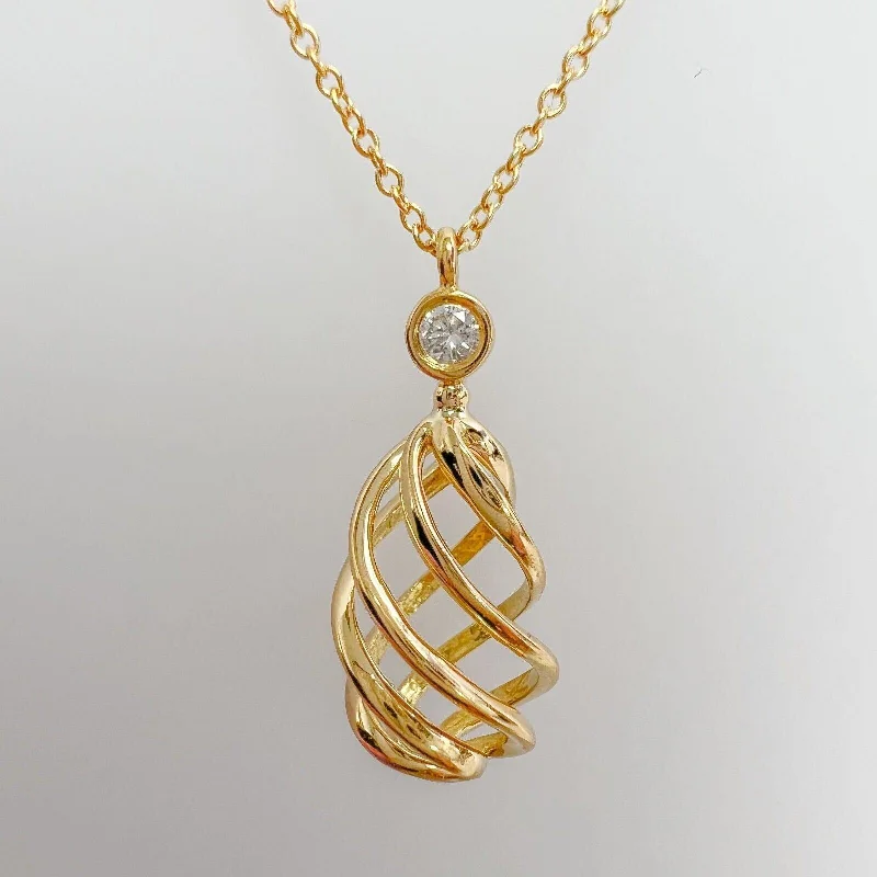 Necklaces and pendants with star-shaped designs for a whimsical, celestial touch-Tiffany & Co. Venezia Luce Paloma Picasso 18k Gold Diamond Open Spiral Necklace