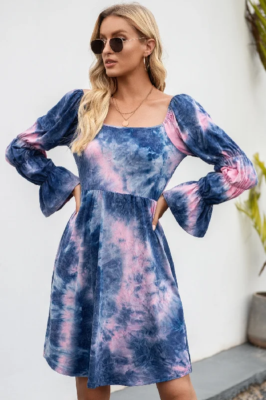 Plus size dresses with tough fabrics age well -Casual plus size dresses for summer -Tie-Dye Square Neck Flounce Sleeve Dress