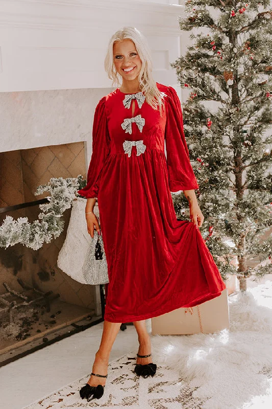 Plus size dresses featuring tie-dye patterns are quirky -Plus size dresses with sheer details for added elegance -For The Love Of Bows Velvet Midi in Crimson