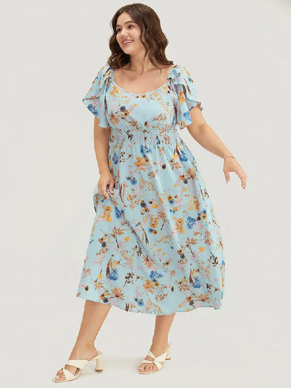 Plus size dresses featuring sequins sparkle subtly -Plus size dresses for plus size bridesmaids -Floral Printed Shirred Petal Sleeve Pocket Ruffles Dress