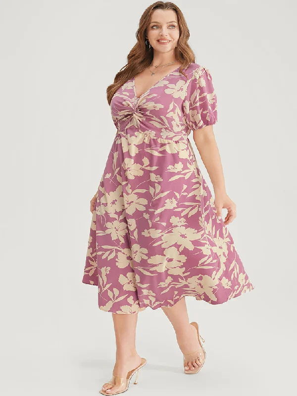 Plus size dresses featuring polka dots feel playful -Plus size dresses with bold geometric designs for a modern twist -Floral Print Twist Front Puff Sleeve Pocket Ruffles Dress