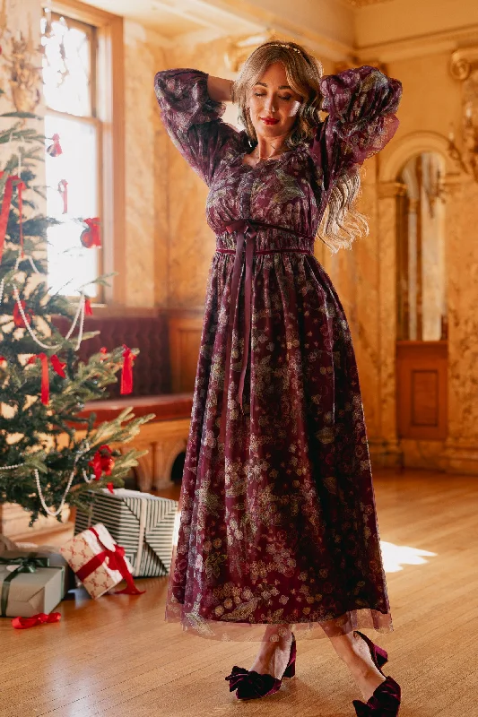 Plus size dresses with comfy flows feel gentle -Plus size dresses with pleated skirts for a feminine look -Persephone Dress in Maroon Floral - FINAL SALE