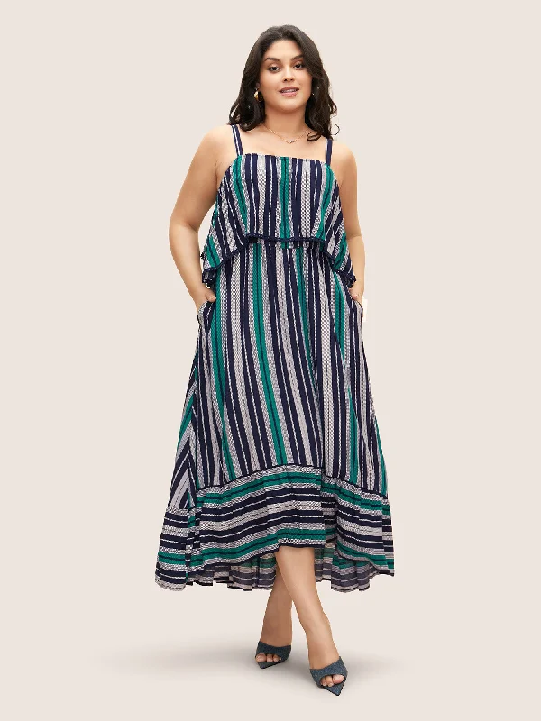 Plus size dresses featuring fringe accents feel bold -Plus size dresses with bell sleeves for a retro touch -Contrast Striped Ruffles Woven Ribbon Dress