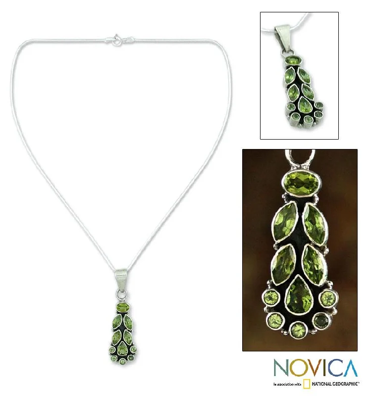 Necklaces and pendants with geometric pendants for a clean, contemporary design-Peridot Sterling Silver Pendant Necklace