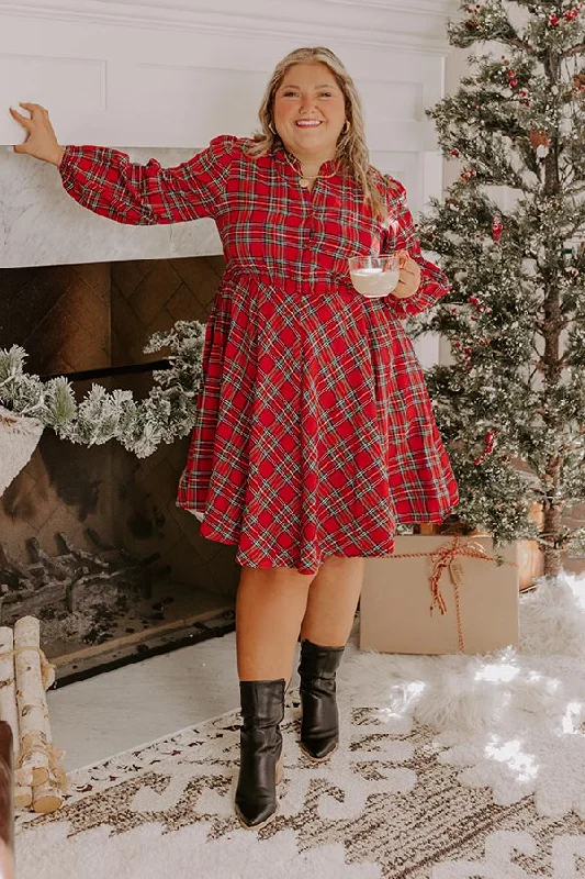 Plus size dresses featuring striped patterns are fresh -Comfortable plus size dresses for busy moms -Holiday Cheer Plaid Dress Curves